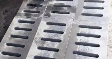 那曲 芝麻灰石材沟盖板