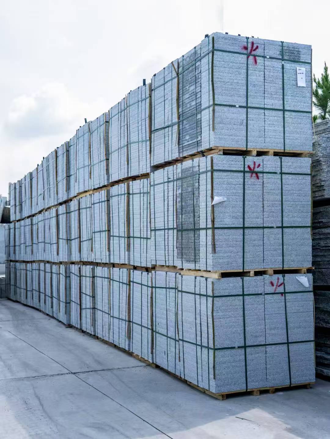 那曲 芙蓉白3公分火烧地铺成品300*600